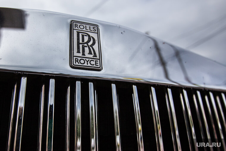    Стоимость машин от 20 до 64 миллионов рублей