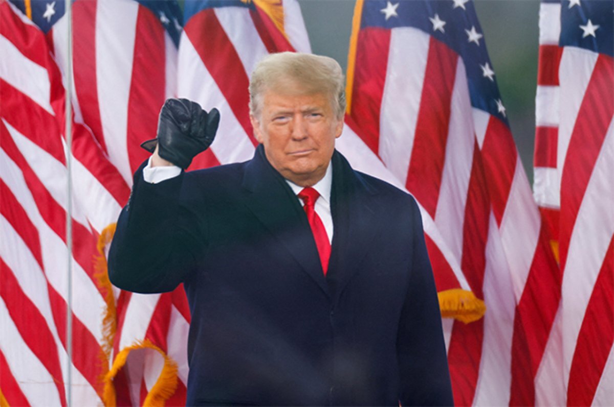    Дональд Трамп.