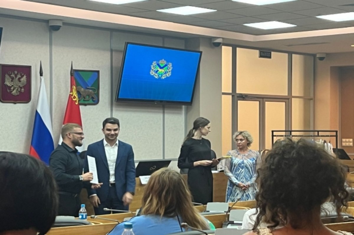    Во Владивостоке обсудили перспективы производство модной одежды