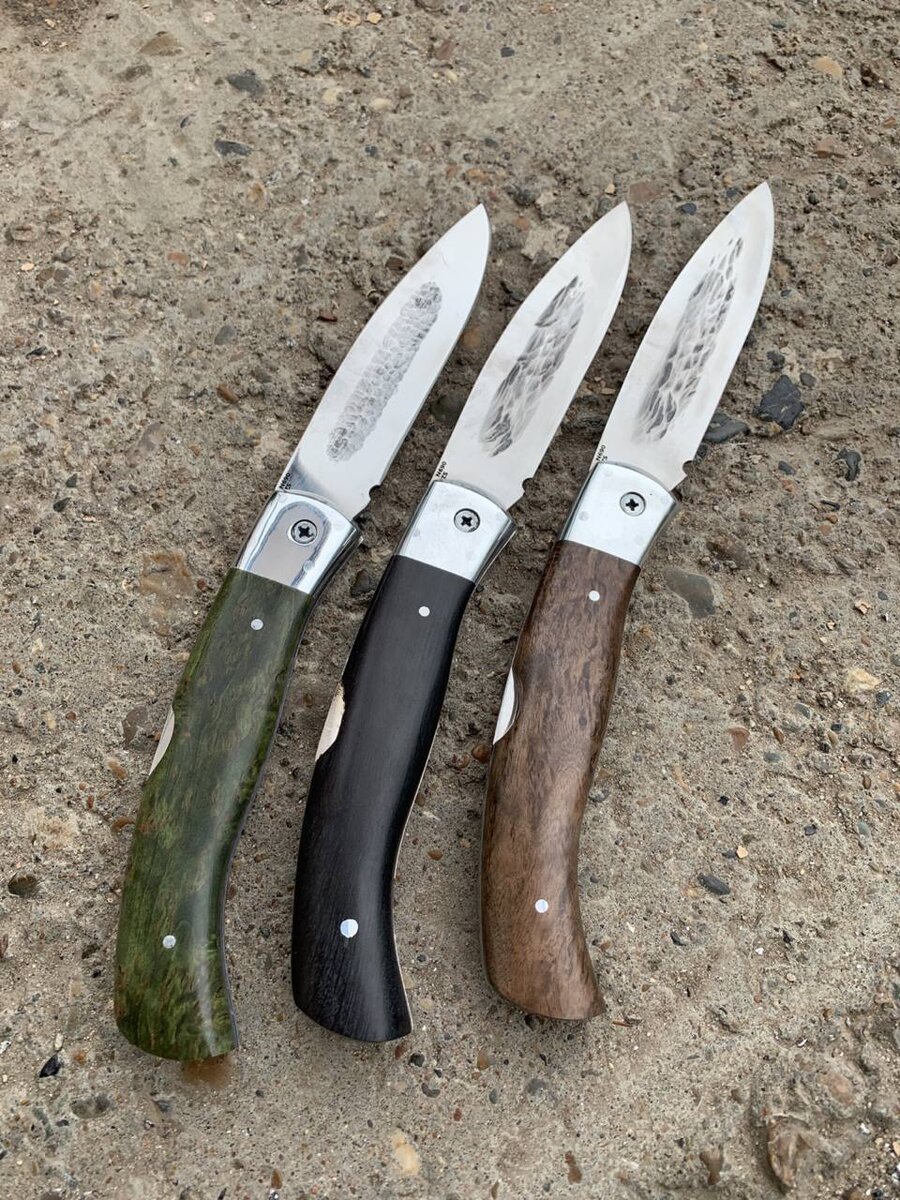 Кухонный нож с прямым лезвием