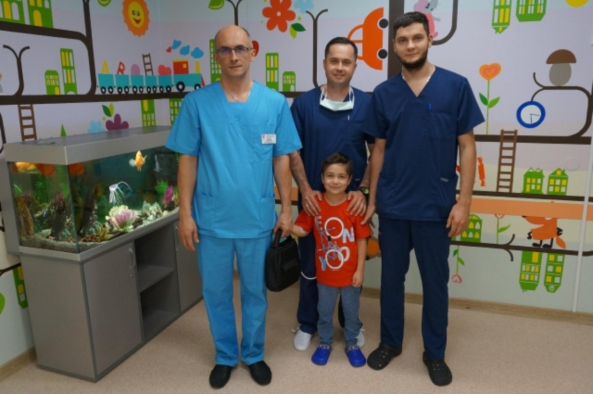    В Перми хирурги первыми в ПФО провели имплантацию желудочка сердца ребёнку