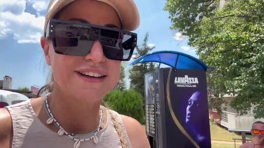 Болгария 🇧🇬 ВЛОГ: как разводят туристов 90-летние старухи / сломалась ...