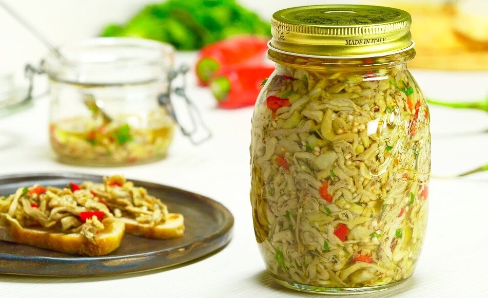 Баклажаны в масле по-калабрийски.