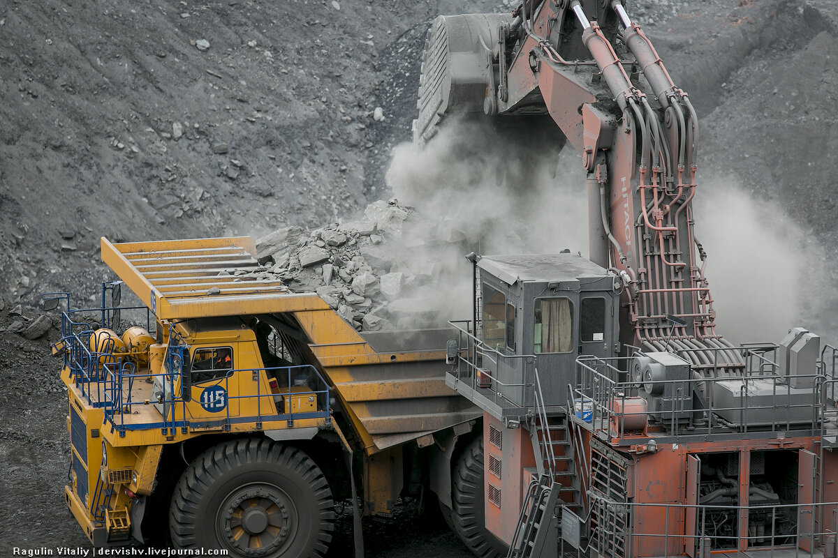 Черногорский разрез степной. Черногорский разрез хакасия. Черногорский разрез хакасия. Черногорский разрез степной. Кузнецкий угольный бассейн шахты.