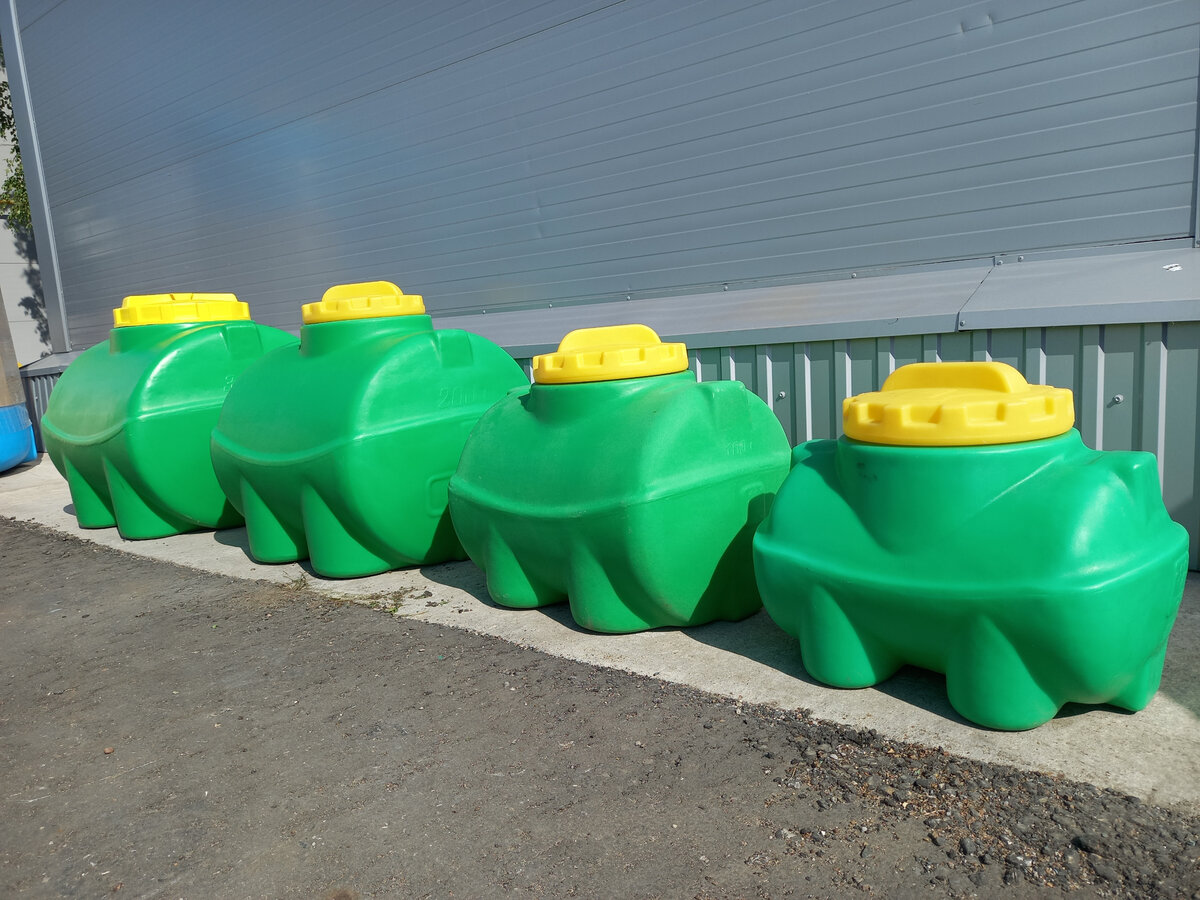 Хранение воды в маленьком пространстве. Выбираем компактные емкости до 300 литров