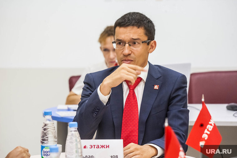    Журнал Forbes назвал основателя федерального агентства «Этажи» «отраслевым лоббистом»