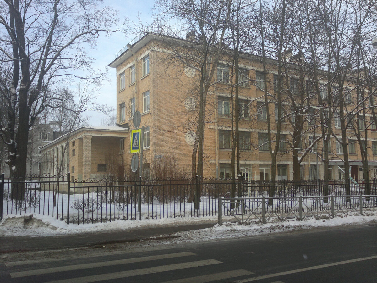 Гимназия no 406 леонтьевская ул 10 фото