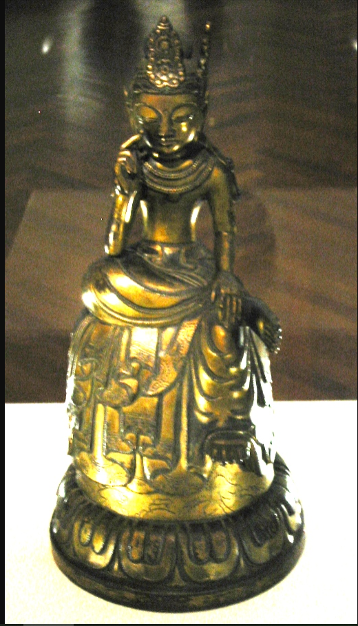 Бодхисаттва в корейском стиле (период Асука. Токийский Национальный Музей)