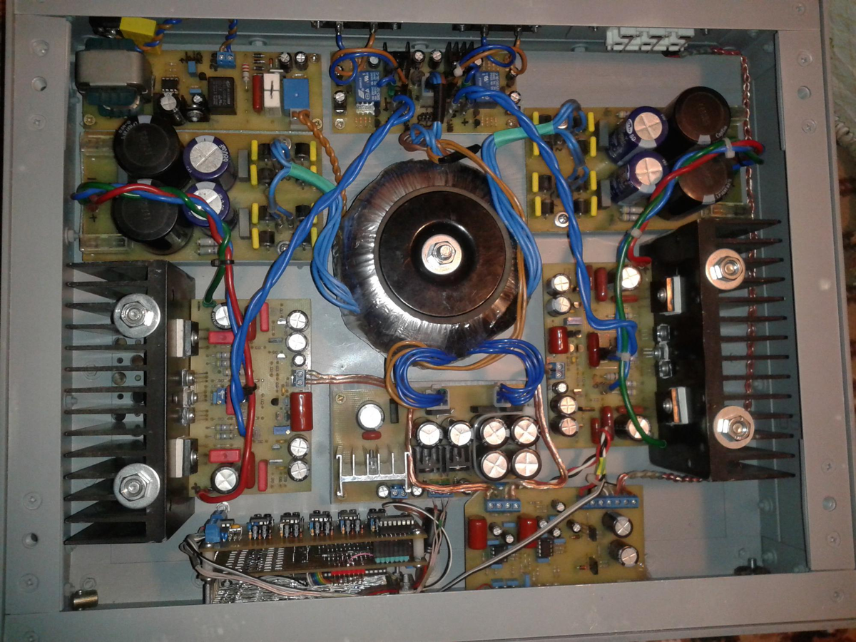 Автор работы и фотографии - fivist