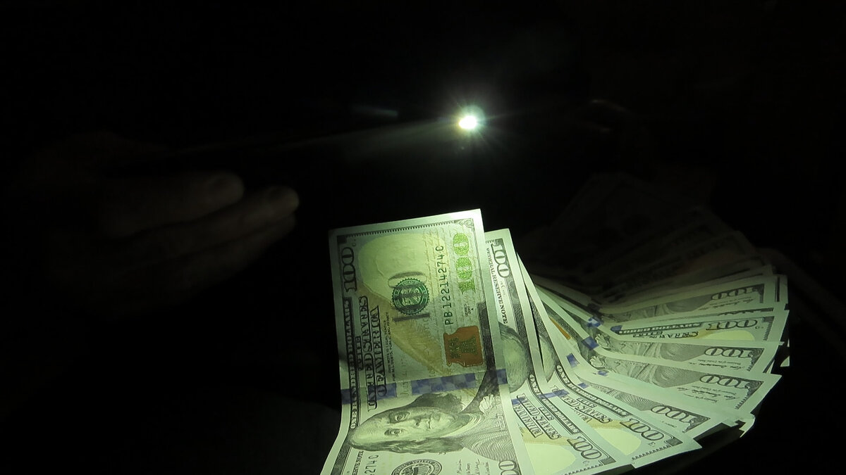 Разумный оптимизм — ключ к разблокированию дверей финансовых возможностей.