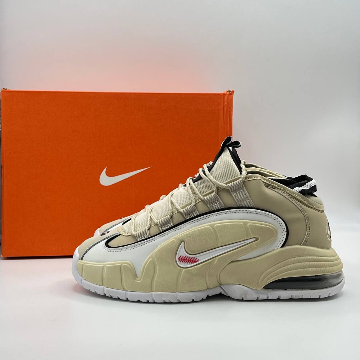 Nike air 2024 max penny orange