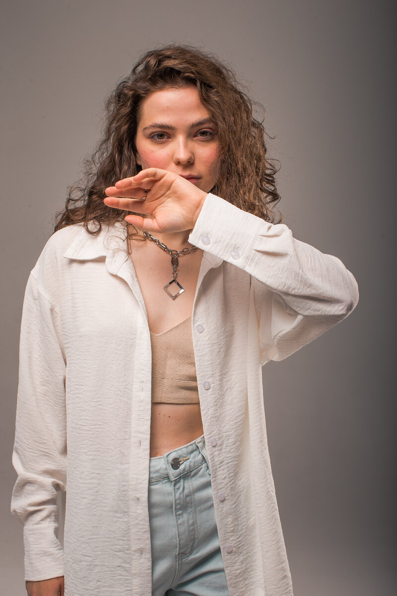 Рубашку не нужно гладить, что значительно сокращает время утренних сборов на работу или учебу. Арт. 81661612 ВБ.