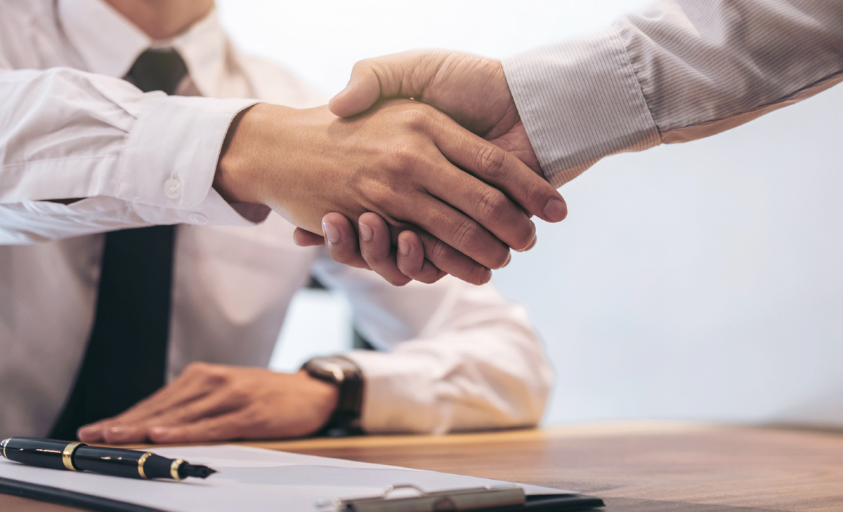 Источник фото: https://yur-gazeta.ru/stati/trudovoe-pravo/osobennosti-rastorzheniya-trudovogo-dogovora-s-rabotnikami-massovoj-sfery-kak-izbezhat-oshibok.html