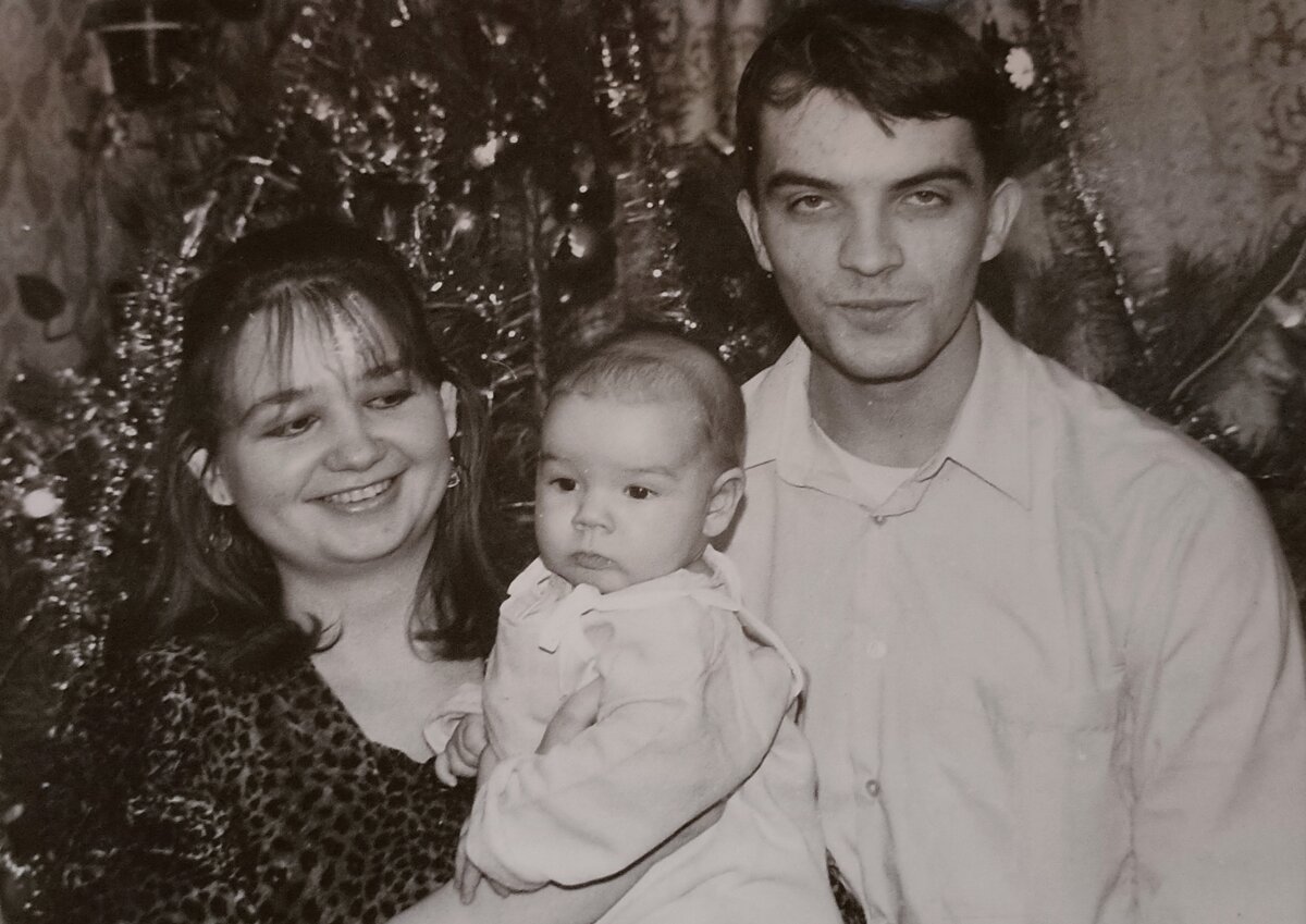 Встречаем 1995 год. Владу 3 месяца