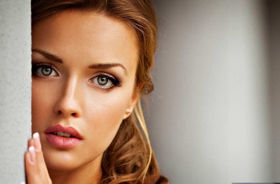 Картинка взята : https://most-beauty.ru/people/samaya-krasivaya-devushka-v-mire-kto-zhe-ona.html