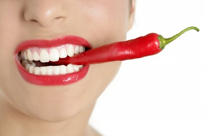 10 возможных причин появления металлического вкуса во рту