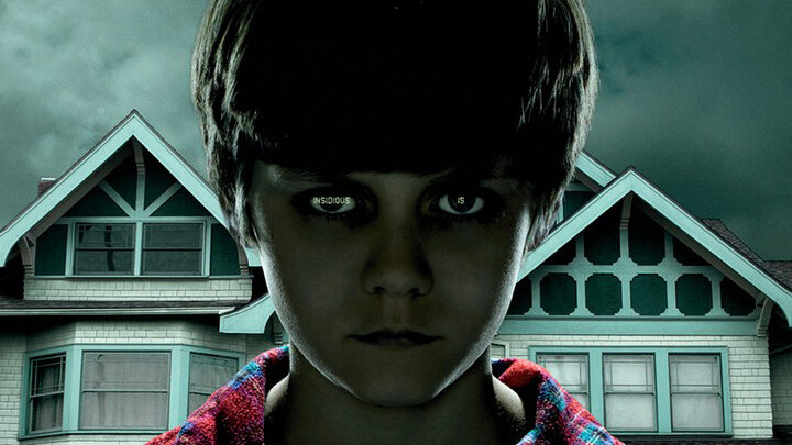 Почему оно нас преследует? 