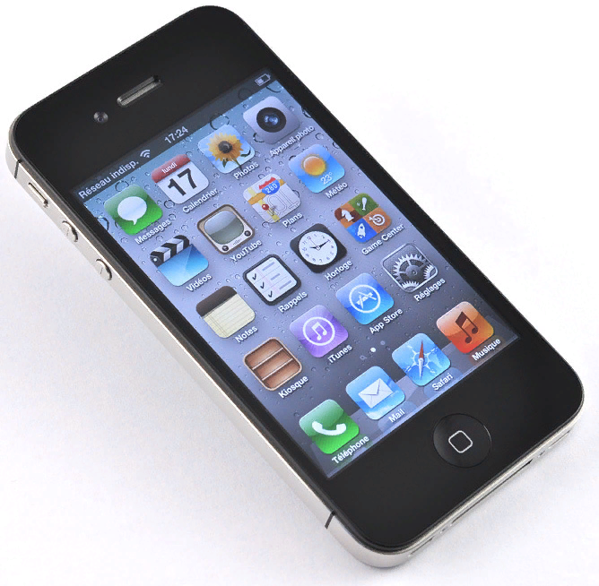 Айфон в использовании. Iphone 4s. Айфон 4 IOS 6. IOS 6.1.3. Айос 6 1 3 айфон 4.