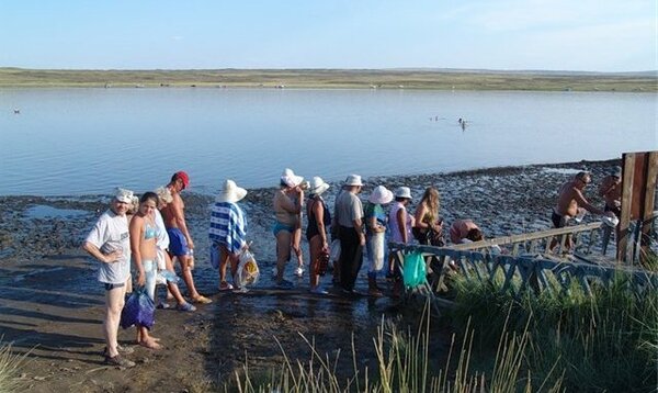 За 2 бидона целебной воды из озера для своей мамы – штраф до 4 тысяч рублей