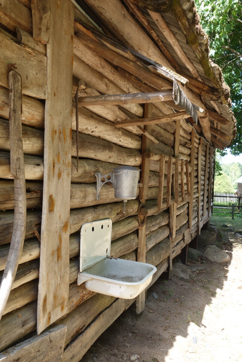 Дом Сергея Довлатова в д.Березино Пушкинские Горы