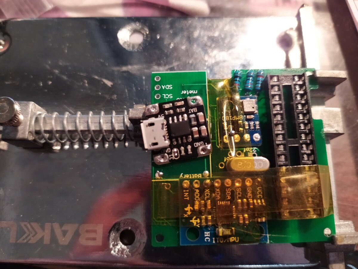 Перепаиваю модуль заряда аккумулятора 