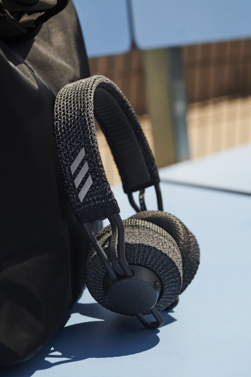 Adidas RPT-01 – наушники с амбушюрами, которые можно стирать в машине |  Hi-Fi.ru | Дзен