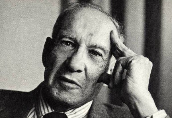 Легенда менеджмента Питер Друкер. 
Автор революционной идеи управления по целям (MBO).