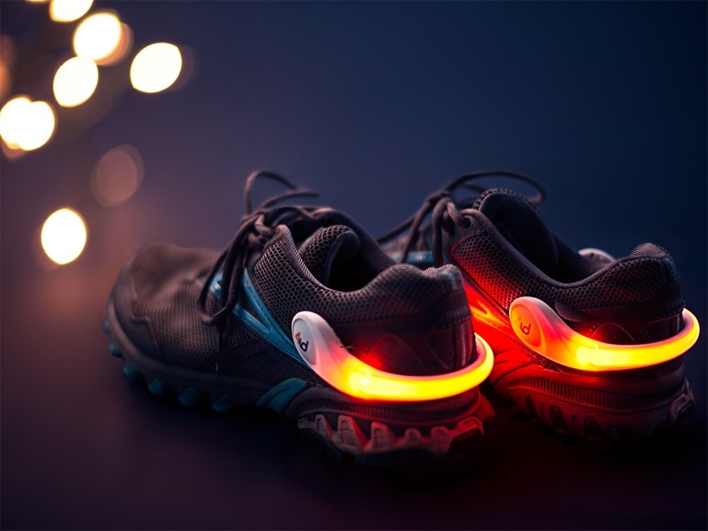 https://giftsunique.us/wp-content/uploads/2016/10/14-shoe-lights.jpg