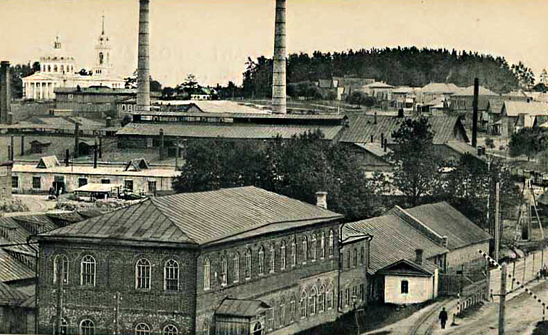 Дятьковская стекольная фабрика, основанная С. И. Мальцовым. Фото www.mglin-krai.ru