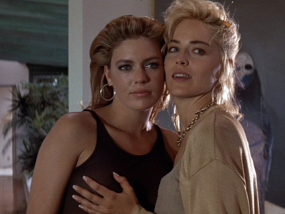 - А по гороскопу мы сиамские близнецы 