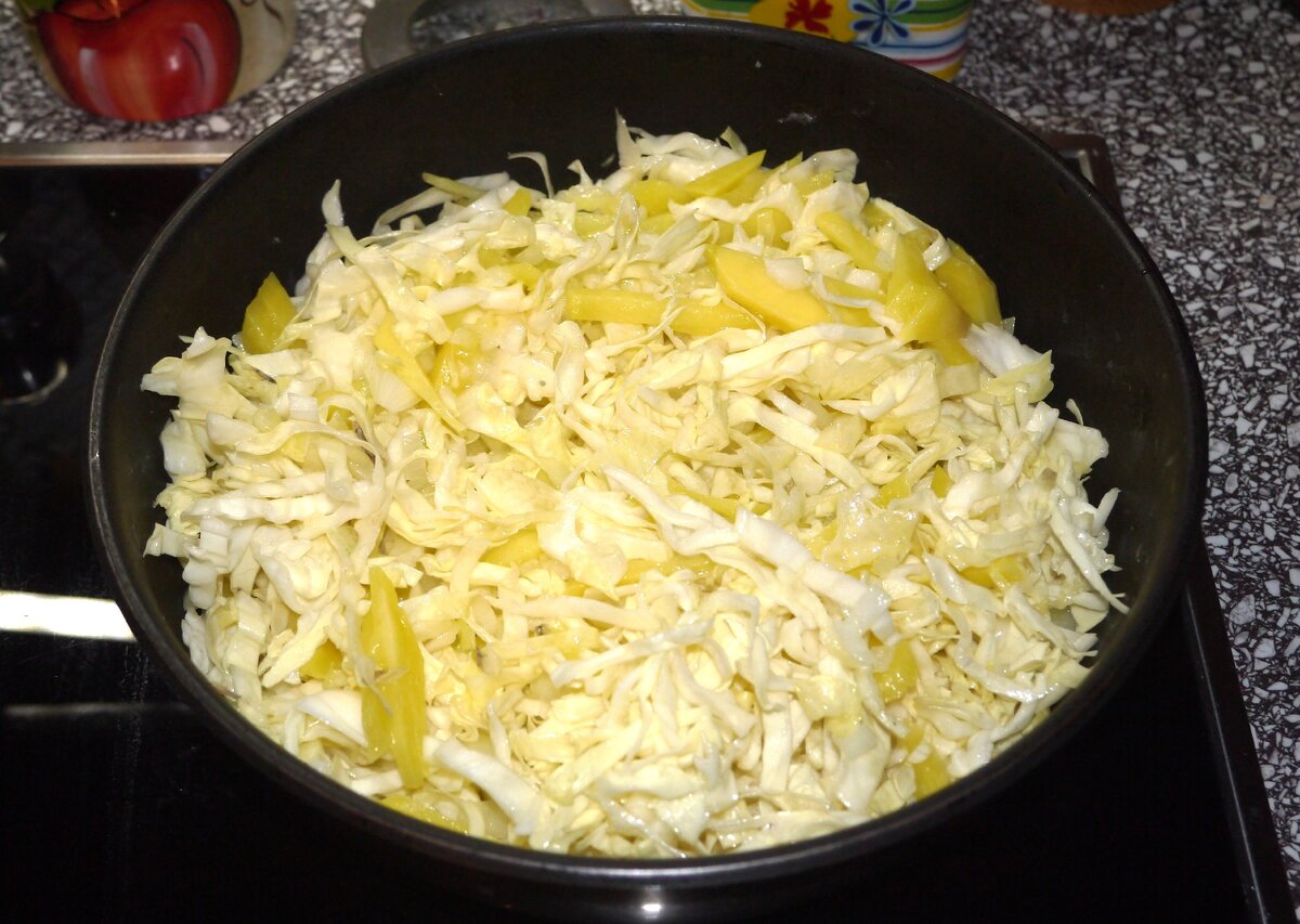 Необычное сочетание обычных продуктов. Это блюдо меня выручает, когда нужно быстро накормить семью