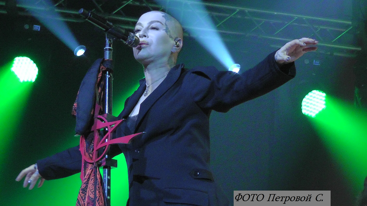 Коронована СВОБОДОЙ!