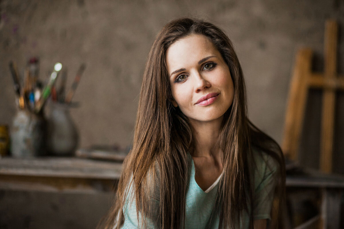 актриса Наталья Лесниковская