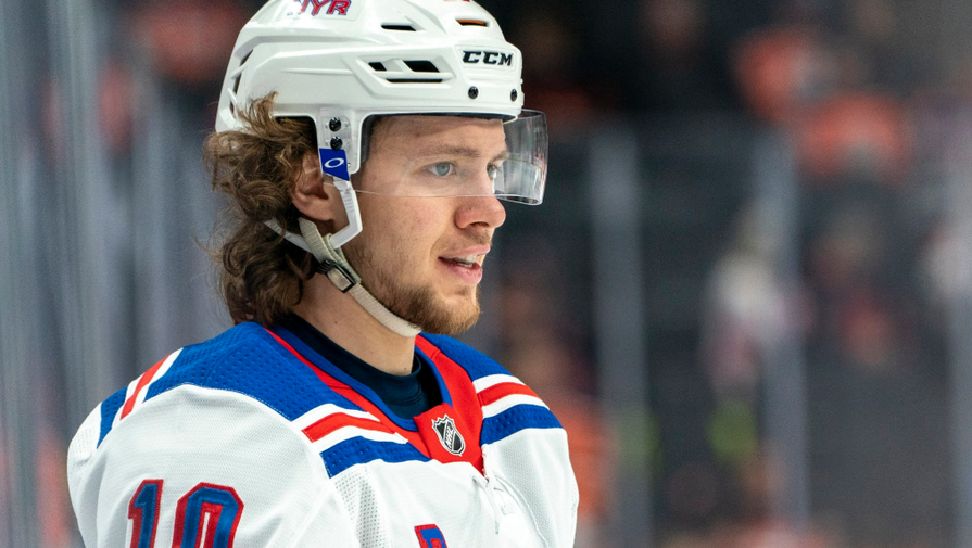 Артемий Панарин