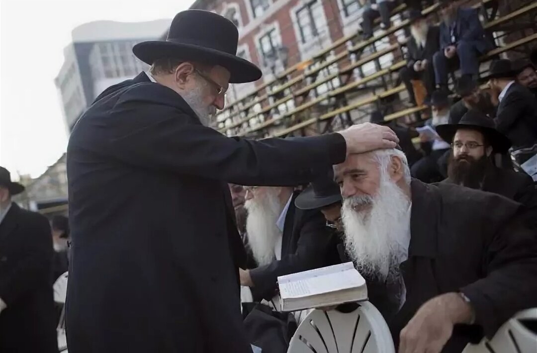 любавичский ребе. машиах уже в израиле 2021. машиах 2024. любавичский ребе король мошиах. машиах бог.