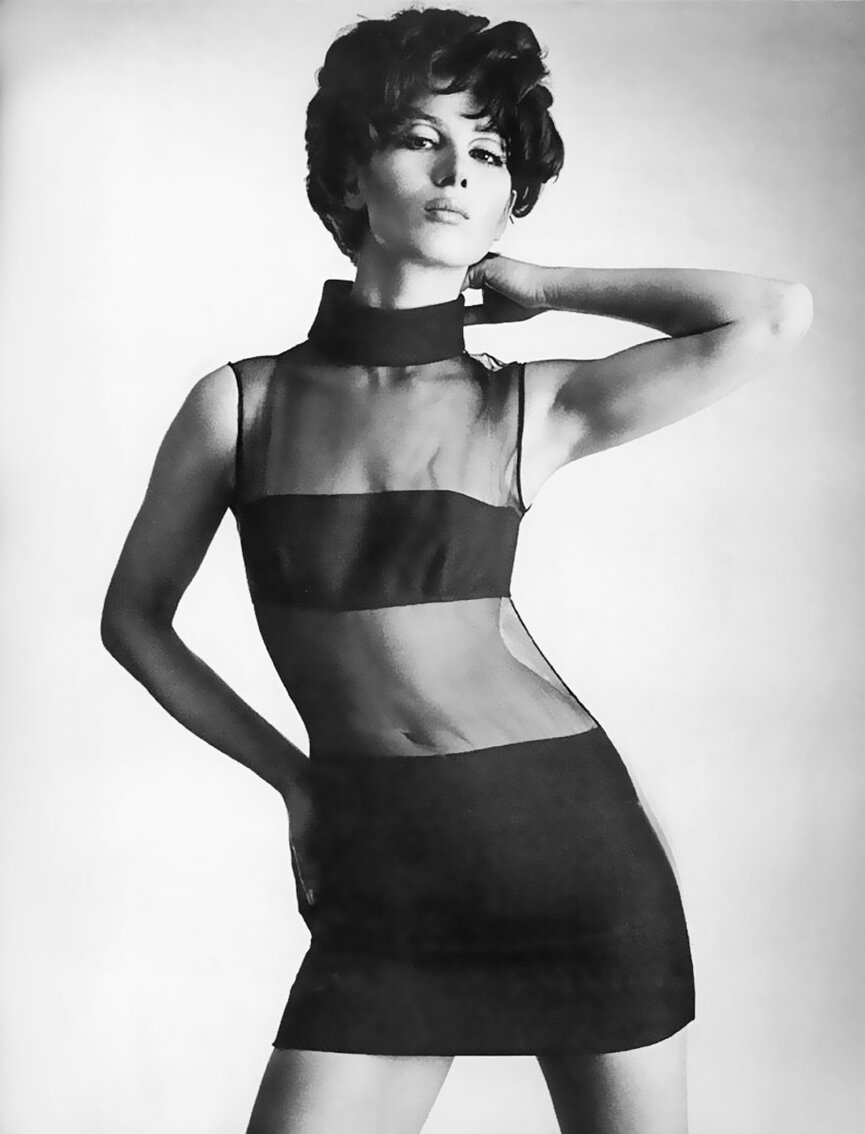 Знаменитое мини-платье Джона Бейтса