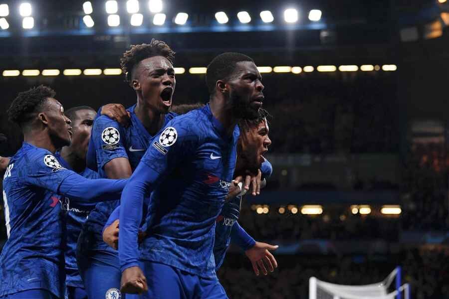 У "Челси" очень сильная молодёжь.