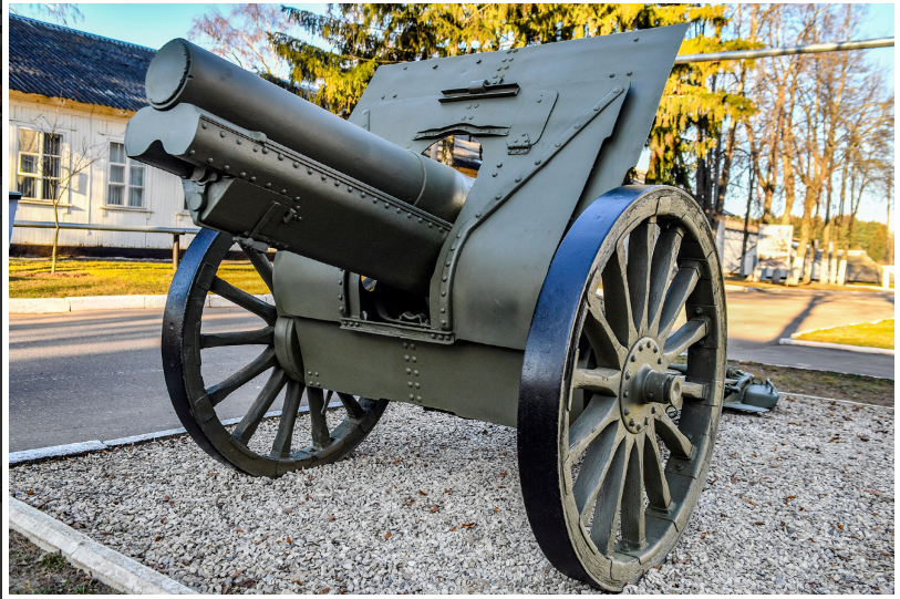 Гаубица 122 мм образца 1910 года - одна из самых "заслуженных" пушек российской армии. Фото: сайт Минобороны РФ