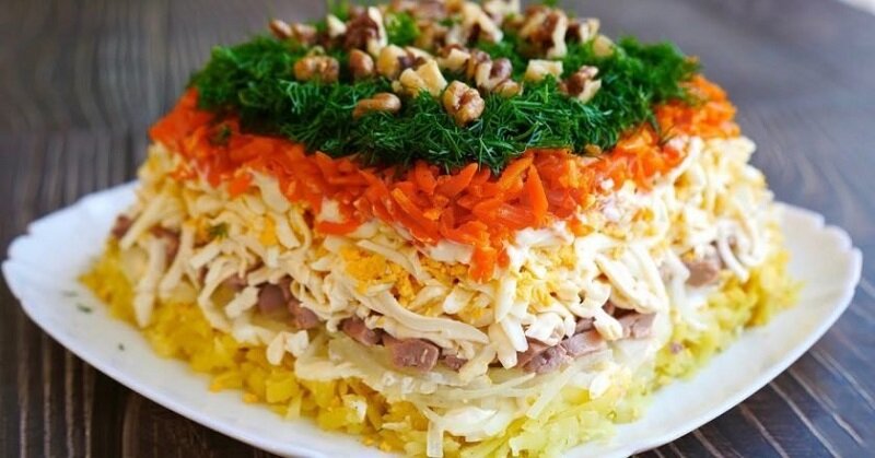Очень вкусный салат с печенью трески к любому празднику
