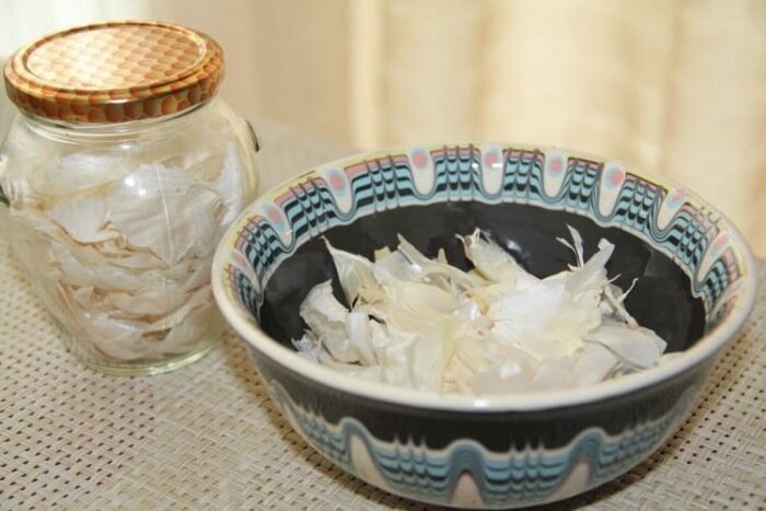 Чесночный настой: 7 способов применения и польза для здоровья