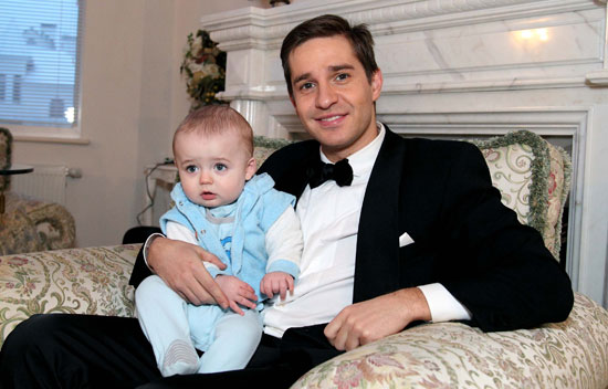 Фильм "Ищите маму" 2012 год