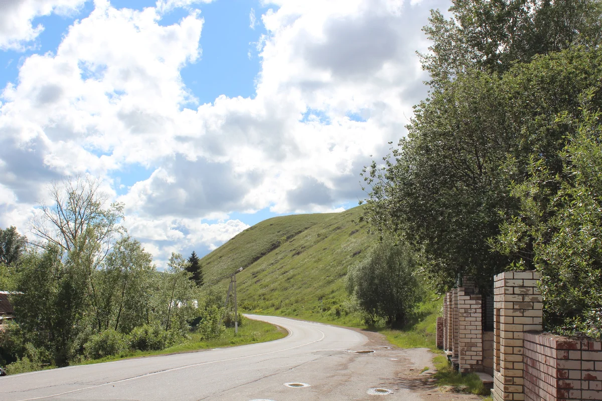 Малая родина того самого обычного татарина Шарифа Замилова - деревня Каркали, Лениногорский район РТ. Фото: мое. 