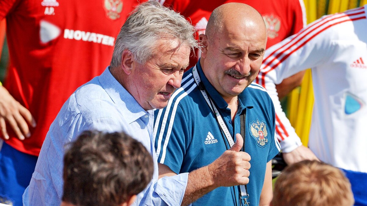 Гус Хиддинк 2021