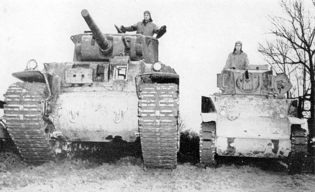 Машина продолжала быть средством пропаганды. Серия совместных снимков с Light Tank M5 часто цитировалась в прессе.