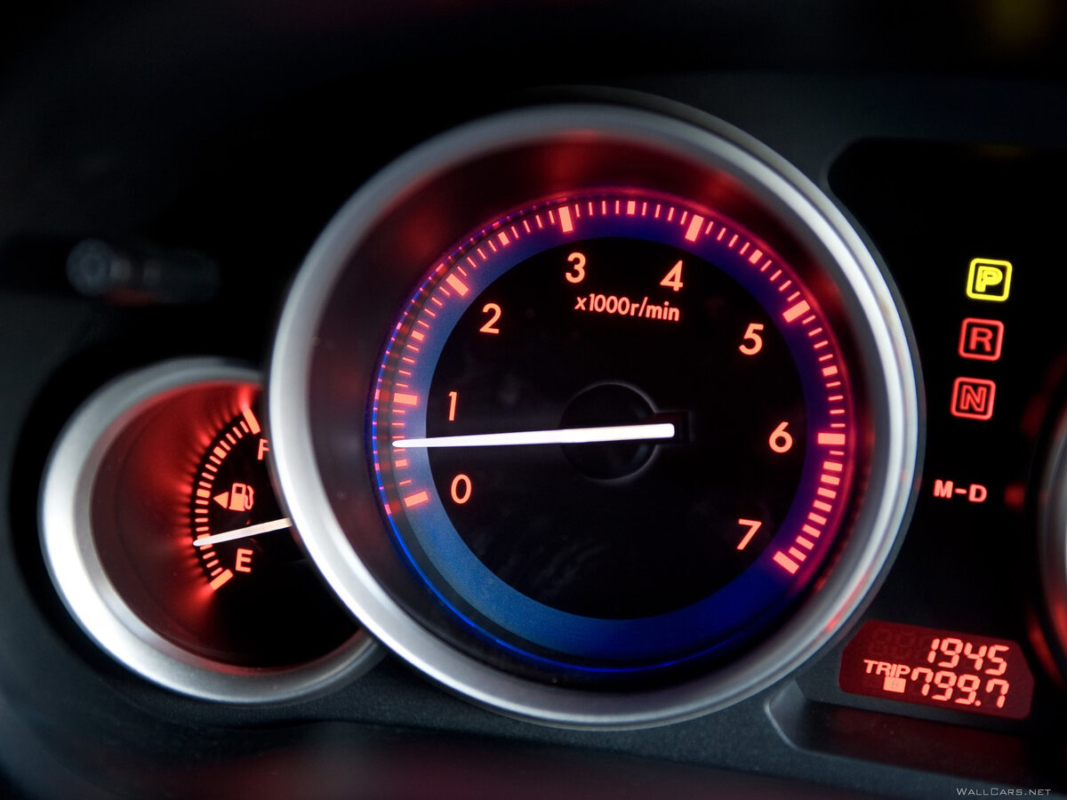 Надо ли менять свой стиль езды зимой?