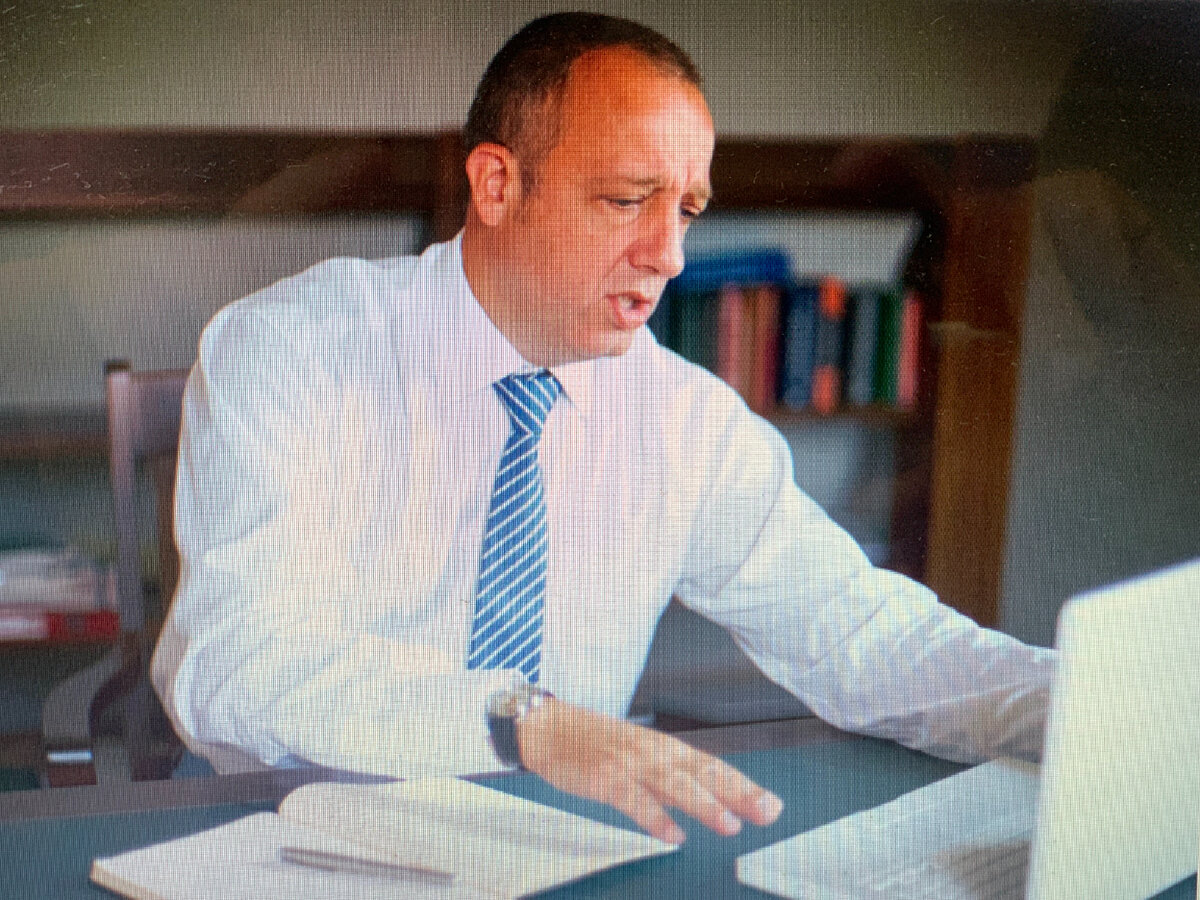 Адвокат Андрей Анатольевич Ноздря