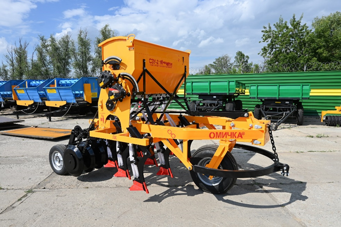 Фото 1. Сеялка зерновая универсальная СЗУ- 2,1ДР