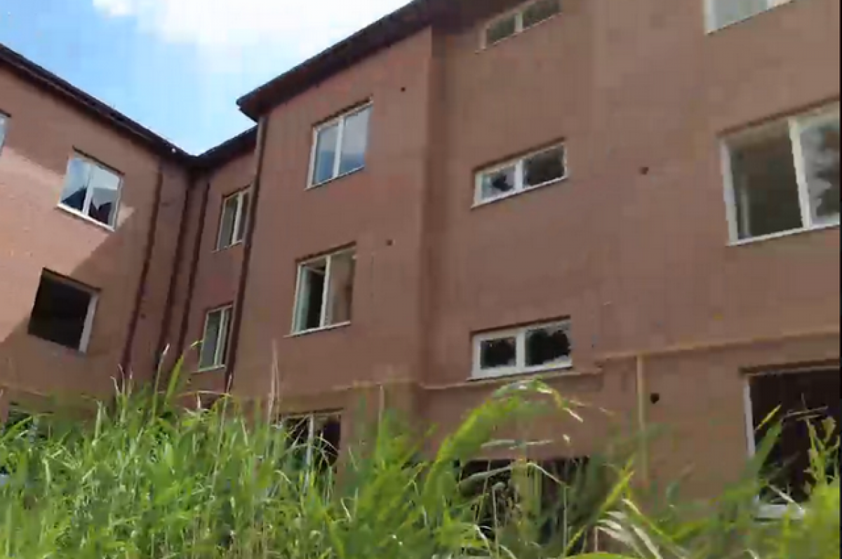    Дом для сирот стоимостью 30 млн превратился в притон для бомжей в Минводах