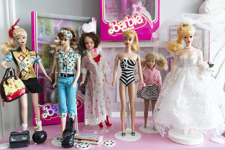    «За время существования культовую куклу Барби обвиняли практически во всех грехах — от искаженного восприятия женского тела до распространения стереотипов» Фото: © Mark Blinch/Keystone Press Agency/globallookpress.com