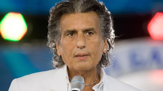    Умер итальянский певец и композитор Тото Кутуньо Андрей Севостьянов